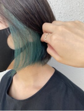 カプア 仙台駅前店(Kapua) インナーカラー/エメラルドグリーン/ボブ/ケアブリーチ