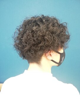 今日は美容院 無造作感漂うミックスパーマ