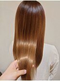 【髪質改善】艶髪　ストレート　美シルエット◎20代30代40代