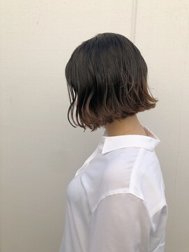 アンドチル 渋谷(AND CHILL) ナチュラルグラデーション/切りっぱなしボブ【AND CHILL渋谷】