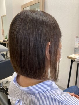 エルプラスヘアー(L+hair) 前下がりボブ（くせ毛改善・50代女性）