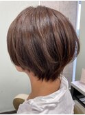 立体的ショートヘア