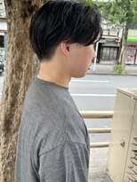 フー(hu)&nbsp;甘め刈り上げ　センターパート