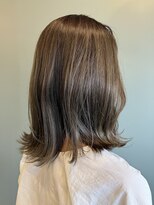 アリーマーケットリル(ALLEY MARKET lil)&nbsp;オリーブベージュ/ワンレンミディアム/顔まわりレイヤー