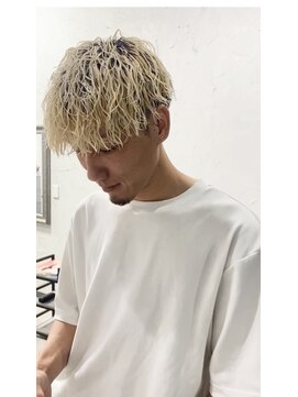 ハウディ(Howdy) 縦落ちツイストスパイラル