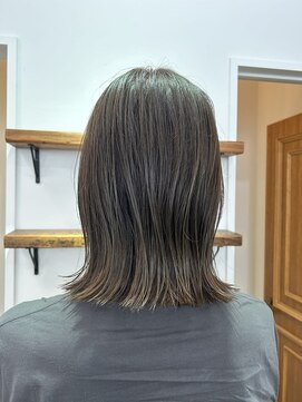 メイクス 表参道(MAKE'S omotesando) 切りっぱなし、ロブ、ミディアム