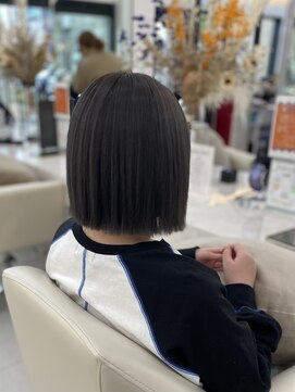 アオ 甲府本店(AO) グレージュ