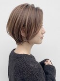 大人可愛いショート 長め前髪 センターパート 大人ショート