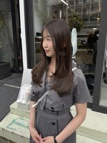 カリファ 田町(KHALIFA)&nbsp;レイヤーカット & アッシュグレーカラー