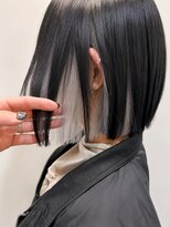 デコラ DECOR&nbsp;ブラックボブ×ホワイトインナーカラー