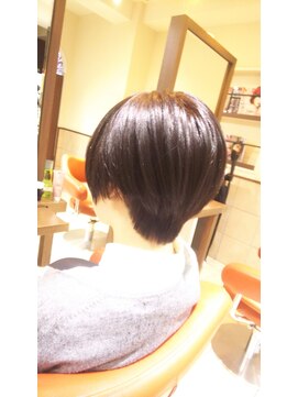 ネオリーブチノ 登戸店(Neolive cino) [neolive cino] 頭の形がキレイに見えるくびれショート☆