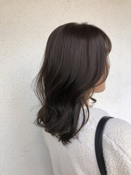 リゴッツ ドゥア プトゥリ(Regottz dua putri) マットベージュ