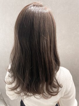 ジーナ 博多(Zina) 小顔セミウェットウェーブピンクベージュハイライトカラー