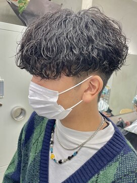 フィフス 名駅(fifth) 波巻きスパイラルパーマツーブロックツイストスパイラルパーマ