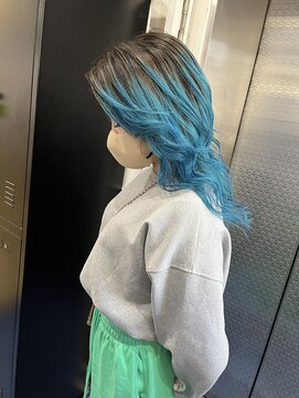 ホワイト 梅田(white) #ターコイズブルー