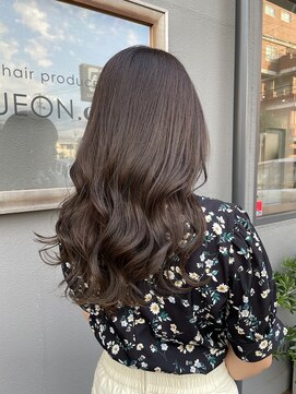 キュオンシア(CUEON. ciea) ロング×グレージュ×透明感