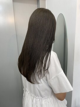 イコ 表参道原宿(ico) くすみベージュ