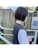 ストレートボブ！丸みのない短めバランス！