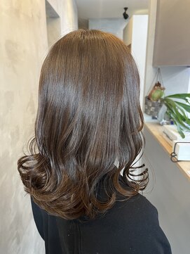 サロンド ココ(Salon de COCO) オリーブグレージュカラー