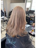 シエンゴールド(CIEN gold)&nbsp;ミルクティーベージュ/レイヤーカット/ブリーチ#浜松駅#カラー