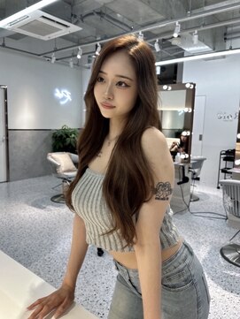 ロール 博多(Role) レイヤーカット小顔に見せるヘア/韓国ヘア/髪質改善/福岡/博多