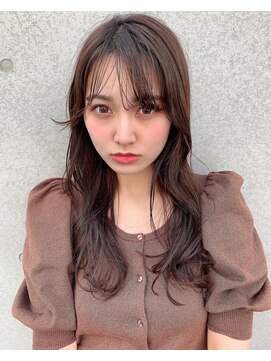 くびれレイヤー×透けバング