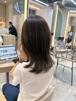 ウェイズトウキョウ 新宿店(Ways TOKYO)&nbsp;前髪ありミディアムレイヤーカット顔まわり透明感カラーベージュ