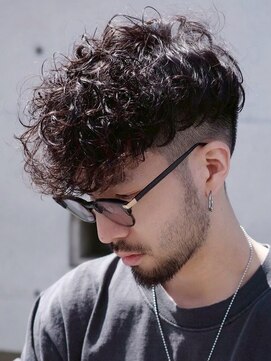 フィフス 天神大名(fifth) 天神大名メンズパーマスペインカールツイストスパイラルパーマ