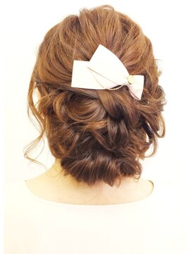 ブリエ(briller) 下目ニュアンス ルーズアップ