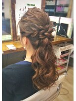 グレースモア(Grace More)&nbsp;（久留米／西原）ロングローポニー