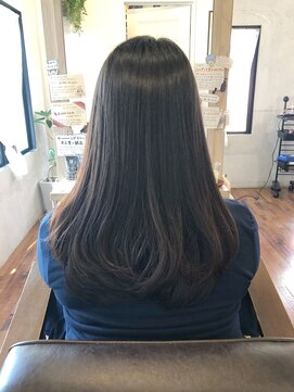 アンプレヴーアジュテ(Impre'vu ajoute) さらさら黒髪フェミニンスタイル