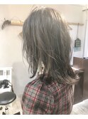 【Marl】グレージュカラーの無造作セミディ♪
