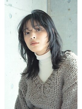 ハイジア(hygea) [hygea]ストレートタッチ　ウルフレイヤー[薬院/警固]