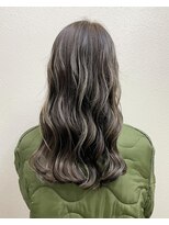 アウルム 下北沢(aurum)&nbsp;【ロング】グレージュハイライト☆