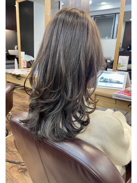 レイラバイアフロート 吉祥寺(Lila by afloat) 大人気なレイヤーくびれヘア20代・30代・40代