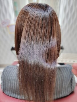 クオリス 赤塚店(QUALIS) 20代30代40代/髪質改善/トリートメン/美髪チャージ/ツヤ髪