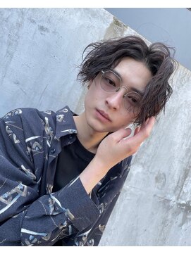 テトラ バイ ネオリーブ 横浜西口店(tetra by neolive) 横浜★縦落ちツイストスパイラルパーマ