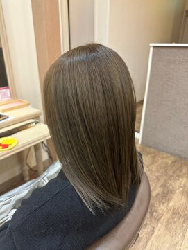 ベルプロッドバイアルター 千葉(bel. prod by aL-ter) 【bel.高野】グレージュカラー/シルキーベージュ/斜めバング