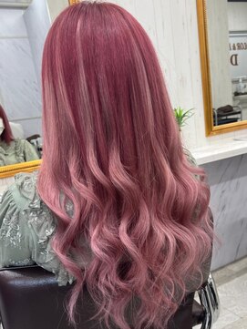 ディーシー 新宿店(D.C) 新宿【期間限定】高級エクステ50本￥8990／80本￥17990