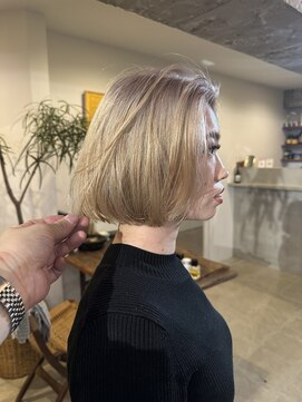 ガタカ(GATTACA) ブロンドボブ［RYO］