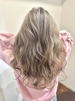 インク(ink) ホワイトベージュ