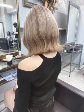 オズ 郡山桑野店(OZ) イメチェンハッシュカットフルバング似合わせレッドブラウン