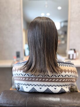 ムウ(muuw) オリーブブラウン