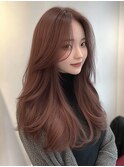 ロング　レイヤーカット　センターパート　透明感　ブラウン