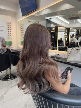 ラピス 渋谷本店(Lapis) グレージュ/ブリーチ/ダブルカラー/髪質改善/レイヤーカット