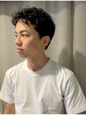 メンズピンパーマ刈り上げなしビジネスマンショート