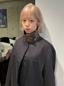 パーク(PARK) ハイトーンブロンドボブブリーチカラー