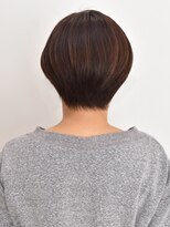 ヘアスタジオヘーフリヒ(HAIR STUDIO HoFLICH) 【襟足ある派/透ける派】