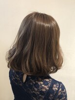 ネスト(NEST)&nbsp;ツヤ髪ミディアムヘア