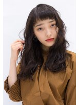 ネイヴィル オモテサンドウ(navile omotesando)&nbsp;【yuka】ウェーブロングスタイル20代30代40代